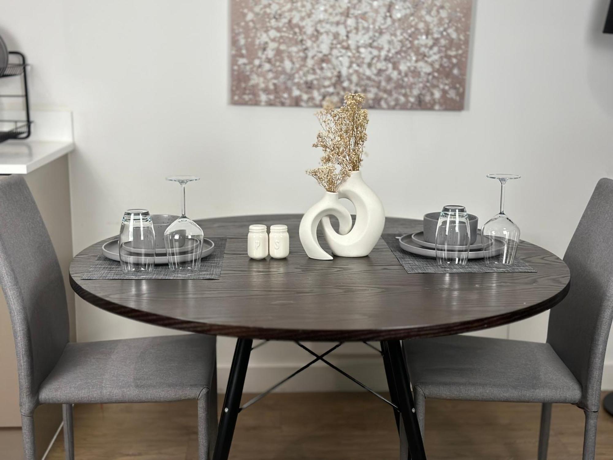 Cozy City Centre Apartment With Free Parking And Free Gym Birmingham Exterior foto