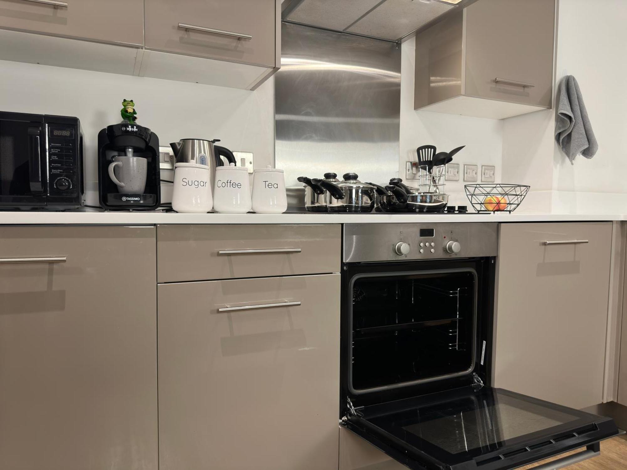 Cozy City Centre Apartment With Free Parking And Free Gym Birmingham Exterior foto