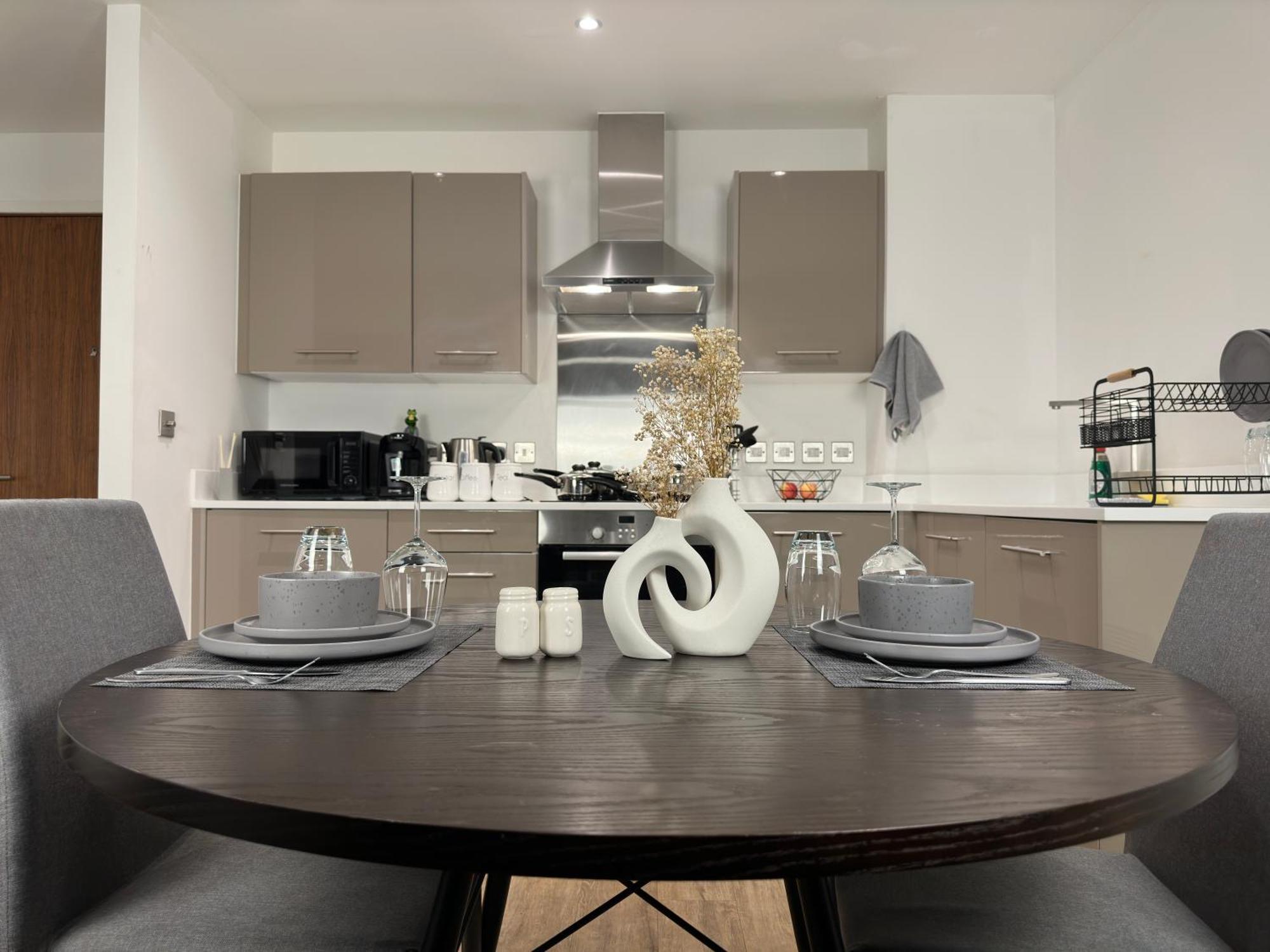 Cozy City Centre Apartment With Free Parking And Free Gym Birmingham Exterior foto